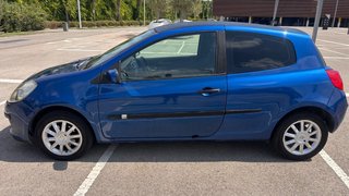 RENAULT Clio III 3 puertas 1.5 dCi 86cv