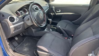 RENAULT Clio III 3 puertas 1.5 dCi 86cv