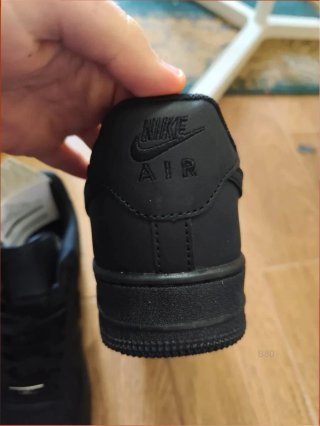Nike Air Force 1 Talla 37.5 Negras