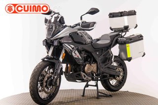 QJ MOTOR SRT 600 SX