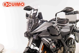 QJ MOTOR SRT 600 SX