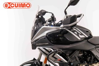 QJ MOTOR SRT 600 SX