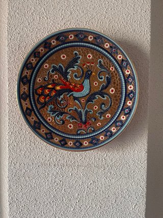 Piatti decorativi blu e bianchi