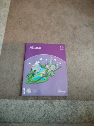 El atlas de geografía en euskera