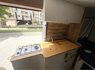 ALQUILER FURGONETA CAMPER PEUGEOT BOXER L3 H2