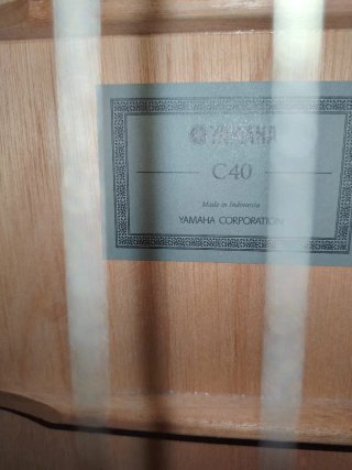 Guitarra Yamaha C40 Clásica