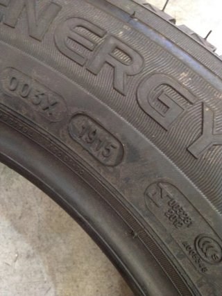 195/60 R16 89H MICHELIN