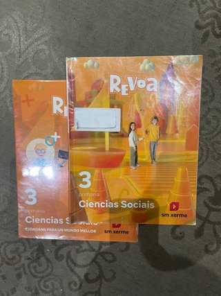 Ciencias Sociais. 3 Primaria. Revoa