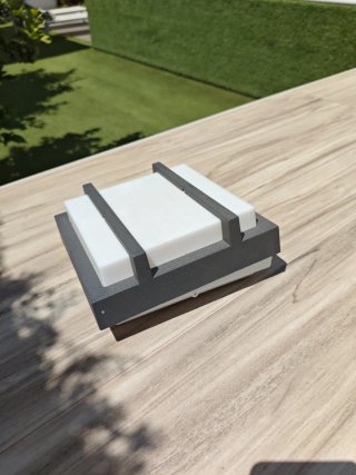 Aplique jardín/porche gris y blanco