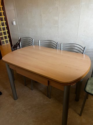 Mesa cocina extensible con cajón