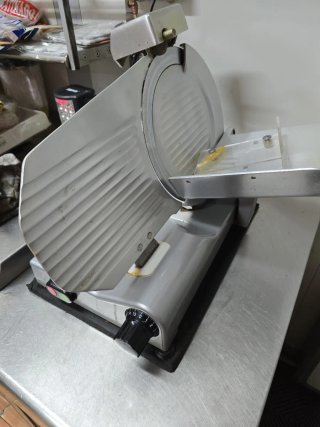 Cortadora de embutidos profesional