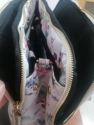 Bolso nuevo Parfois blanco con estampado tropical.