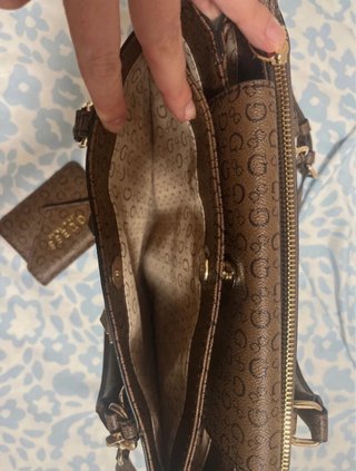 Bolso Guess Marrón y Dorado Nuevo ORIGINAL