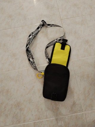Cartera Adidas Negra