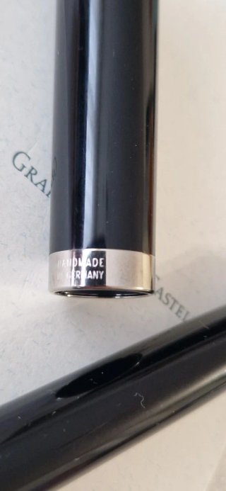 Pluma Graf von Faber-Castell. INTUITION