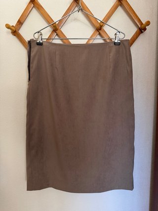 Saia midi cinzenta com fenda