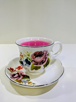 Vela en forma de taza de té inglesa vintage