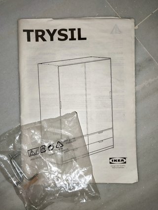 Armario Trysil puertas correderas Ikea