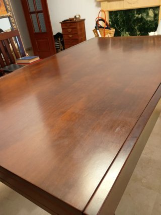 Mesa extensible de salón de madera