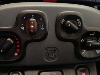 Fiat Panda Panda Hybrid 1.0 51kw (70CV)