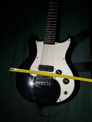 Guitarra Eléctrica VOX Negra