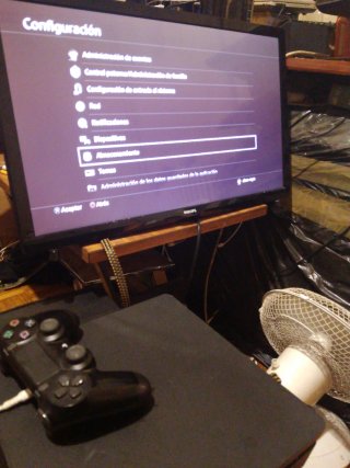PS4 1TB con controller