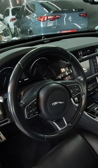 Jaguar XF 2016