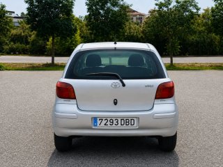 Toyota Yaris 1.3 Gasolina 86cv 1 solo Propietario!