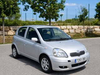 Toyota Yaris 1.3 Gasolina 86cv 1 solo Propietario!
