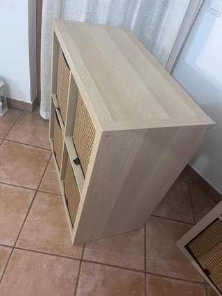 Estantería IKEA KALLAX 2x2 con cestas GNABBAS