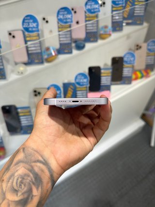 iPhone 14 Plus 128GB Lila