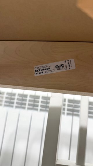 Mesa y 6 Sillas EKEDALEN