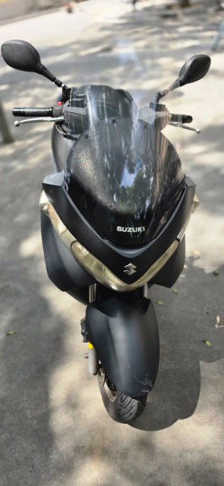 Suzuki burgman 125