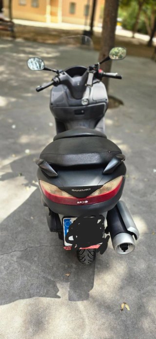Suzuki burgman 125