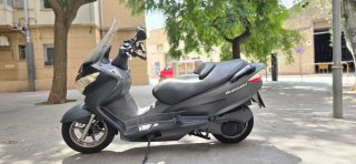 Suzuki burgman 125