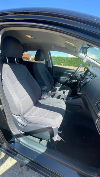 KIA Rio 2016