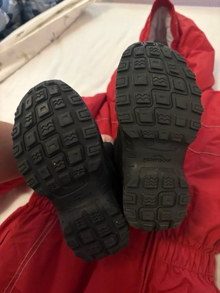 Mono de esquí rojo para niño + Botas