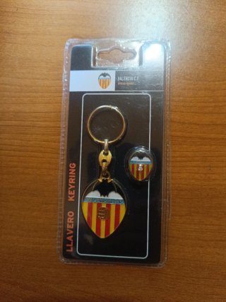 Lote más de 300 Llaveros Valencia CF y Sevilla FC