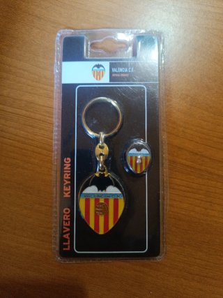 Lote más de 300 Llaveros Valencia CF y Sevilla FC