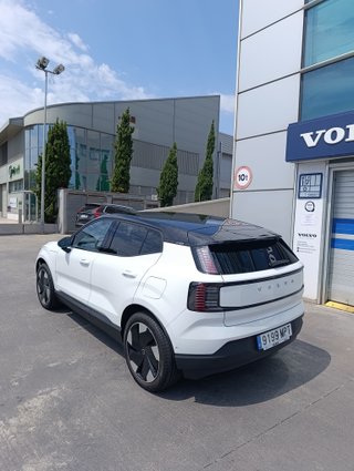 Volvo EX30 2024