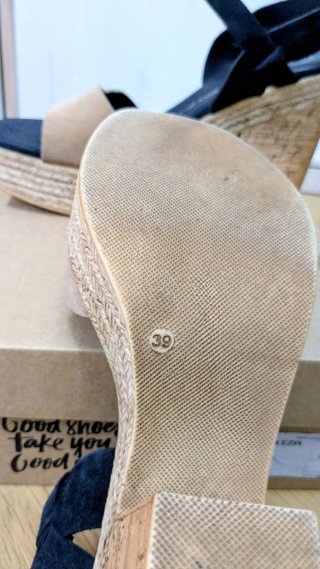 Sandalias de tacón ancho y plataforma