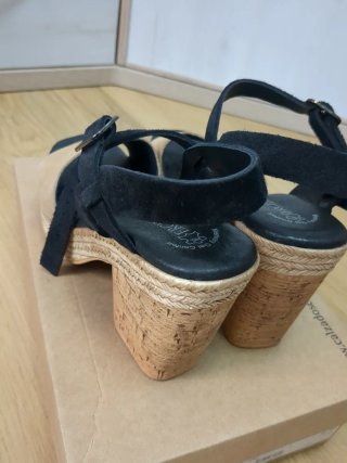 Sandalias de tacón ancho y plataforma