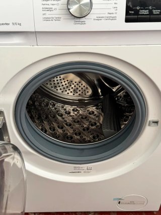 LAVADORA SECADORA HISENSE DE 9 KILOS LAVADO 6 SECA