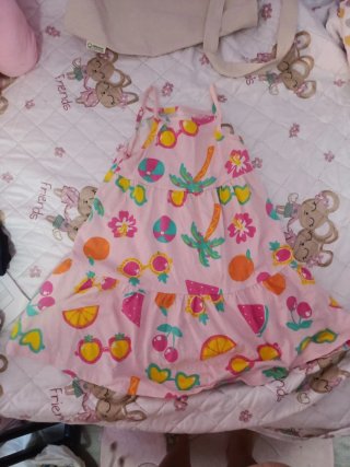 Lote 5 vestidos niña talla 122cm