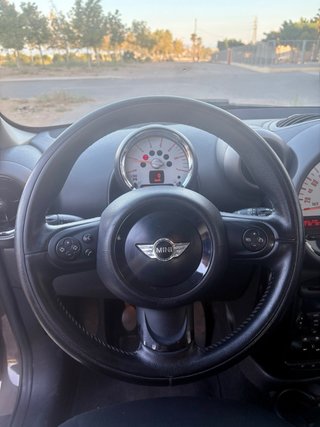 MINI Countryman 2012