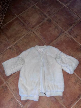 Cazadora pelo blanco Lefties Talla XS