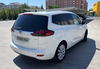 Opel Zafira Tourer 2014