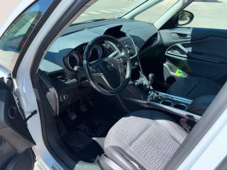 Opel Zafira Tourer 2014
