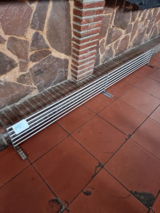 Estantería flotante INOX Hostelería Industrial