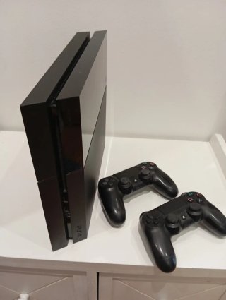 Sony PS4 (PlayStation 4) 500GB Nero
